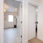 Foxglove House ダグラス