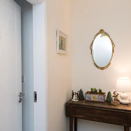 Foxglove House 3* Douglas