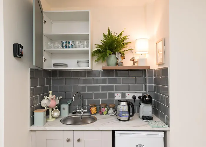 Foxglove 3* 더글러스